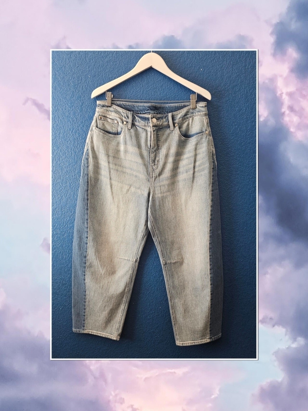 ON 34TH Two-Tone Colorblock High Rise Barrel Leg Jeans